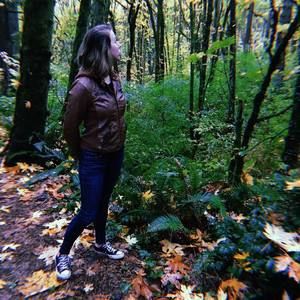 Meet your Posher, Julia